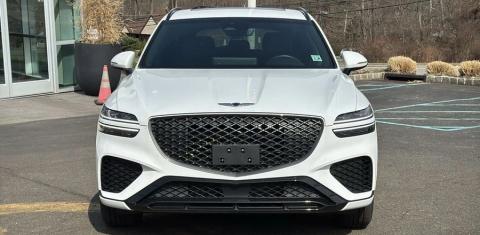 Genesis GV70 2025