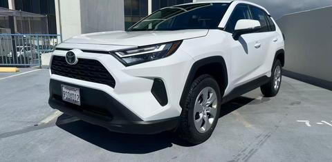 Toyota RAV4 2025