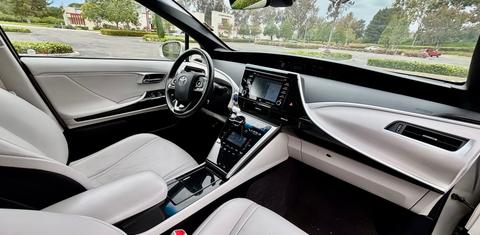 Toyota Mirai 2019