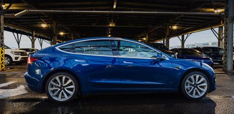 Tesla Model 3 2019