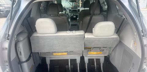 Toyota Sienna 2014
