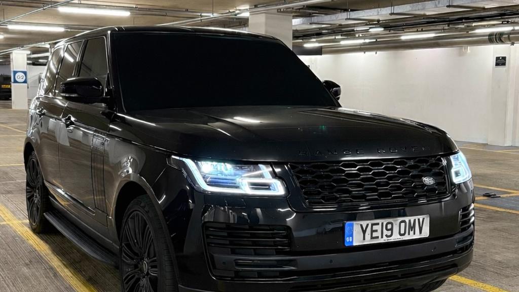 Land Rover Range Rover 2019 in Crowthorne