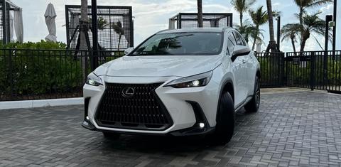 Lexus NX 2024