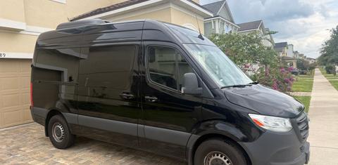 Mercedes-Benz Sprinter 2024
