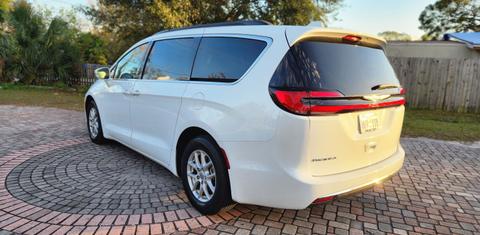 Chrysler Pacifica 2022