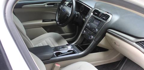 Ford Fusion 2017