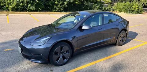 Tesla Model 3 2021