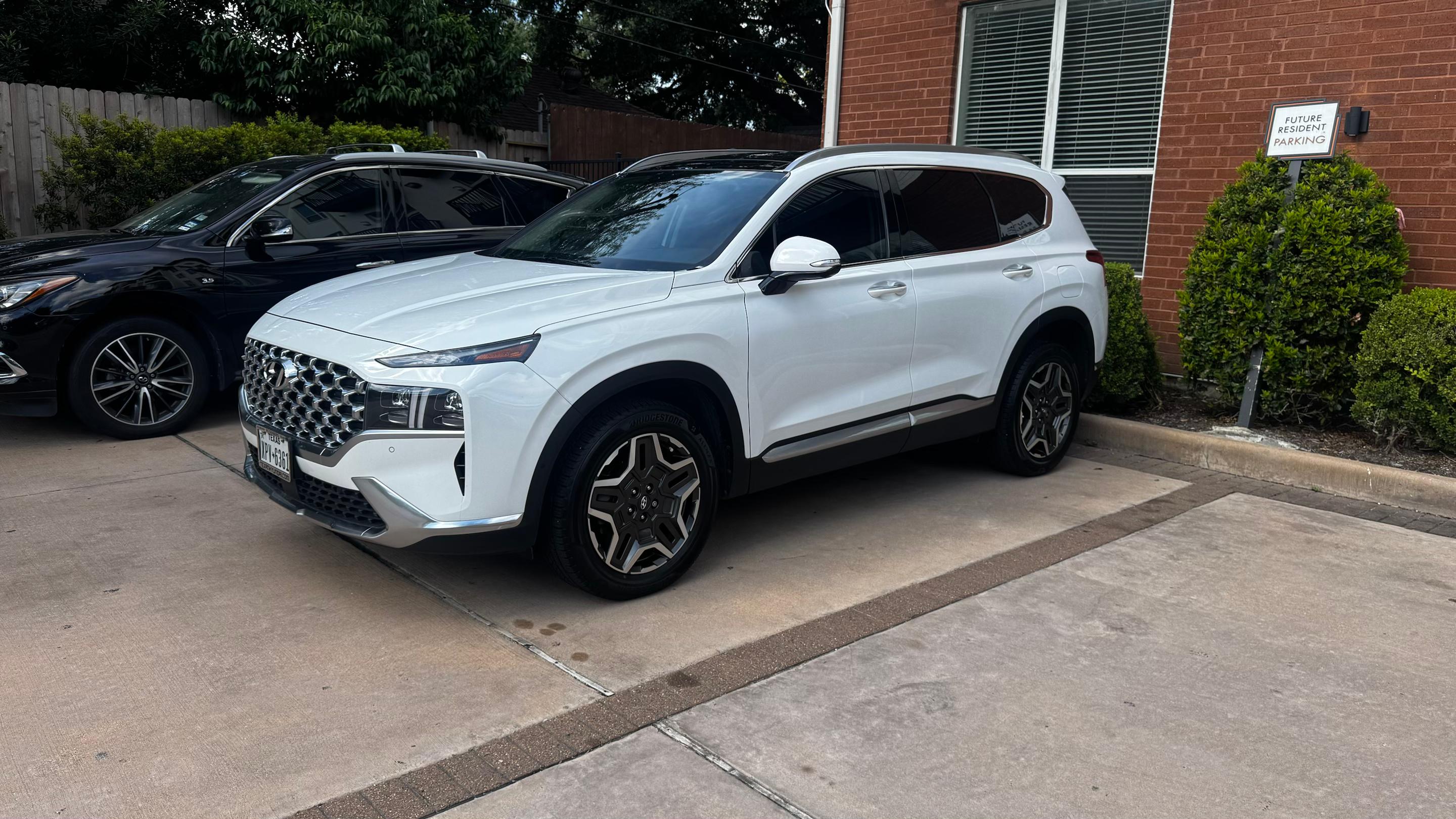 Hyundai Santa Fe 2023 in Houston, TX
