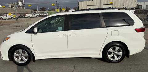 Toyota Sienna 2020