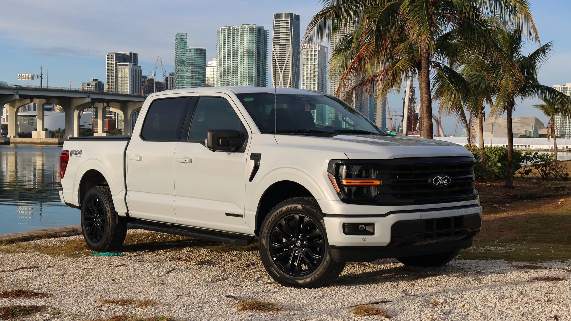Ford F-150 2025 in Miami, FL