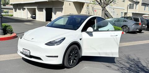 Tesla Model Y 2021