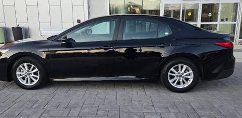 Toyota Camry Hybrid 2025