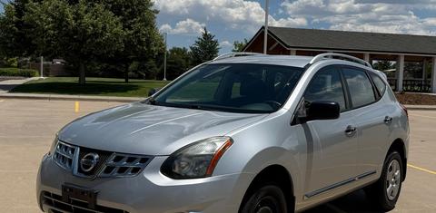 Nissan Rogue Select 2014