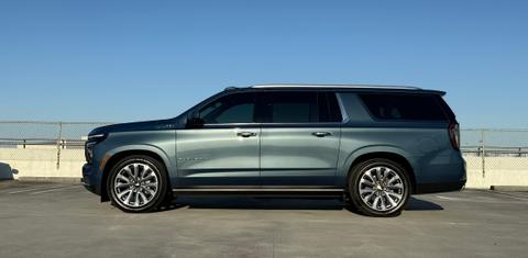 Chevrolet Suburban 2025