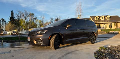 Chrysler Pacifica 2022