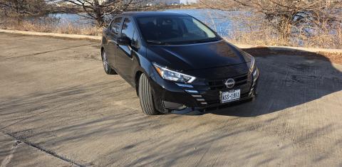 Nissan Versa 2025
