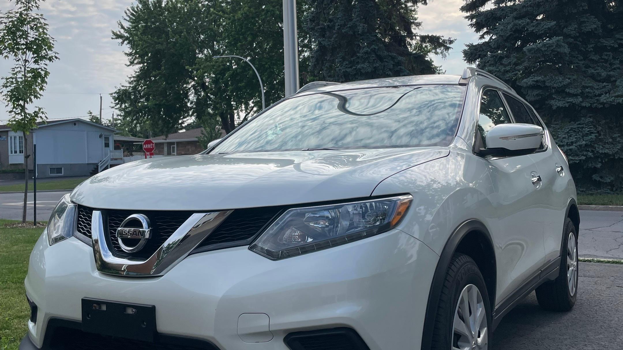 Nissan Rogue 2015 in Dorval, QC