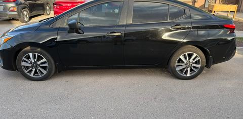 Nissan Versa 2024