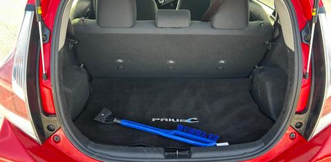 Toyota Prius c 2015