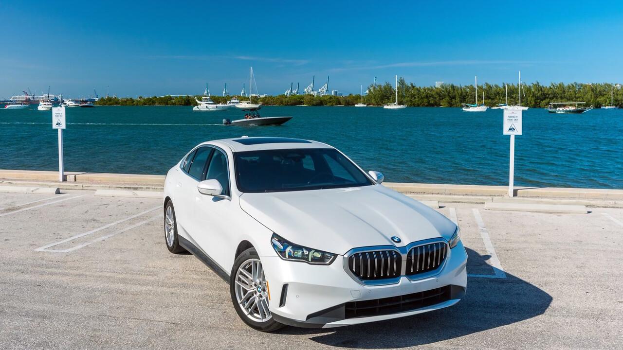 BMW 5 Series 2025 en Miami, FL