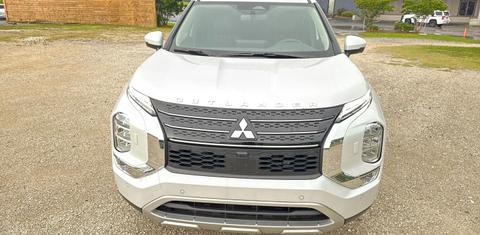 Mitsubishi Outlander PHEV 2023