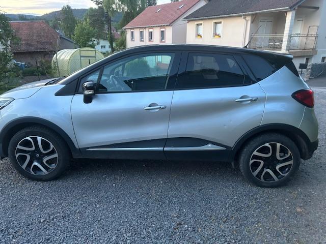 Renault CAPTUR 2016 à Provenchères-et-Colroy