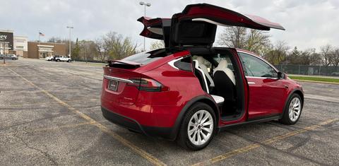 Tesla Model X 2020
