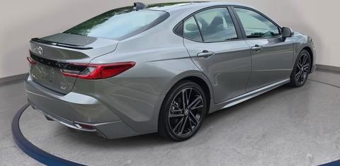 Toyota Camry Hybrid 2025