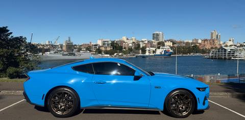 Ford MUSTANG 2025