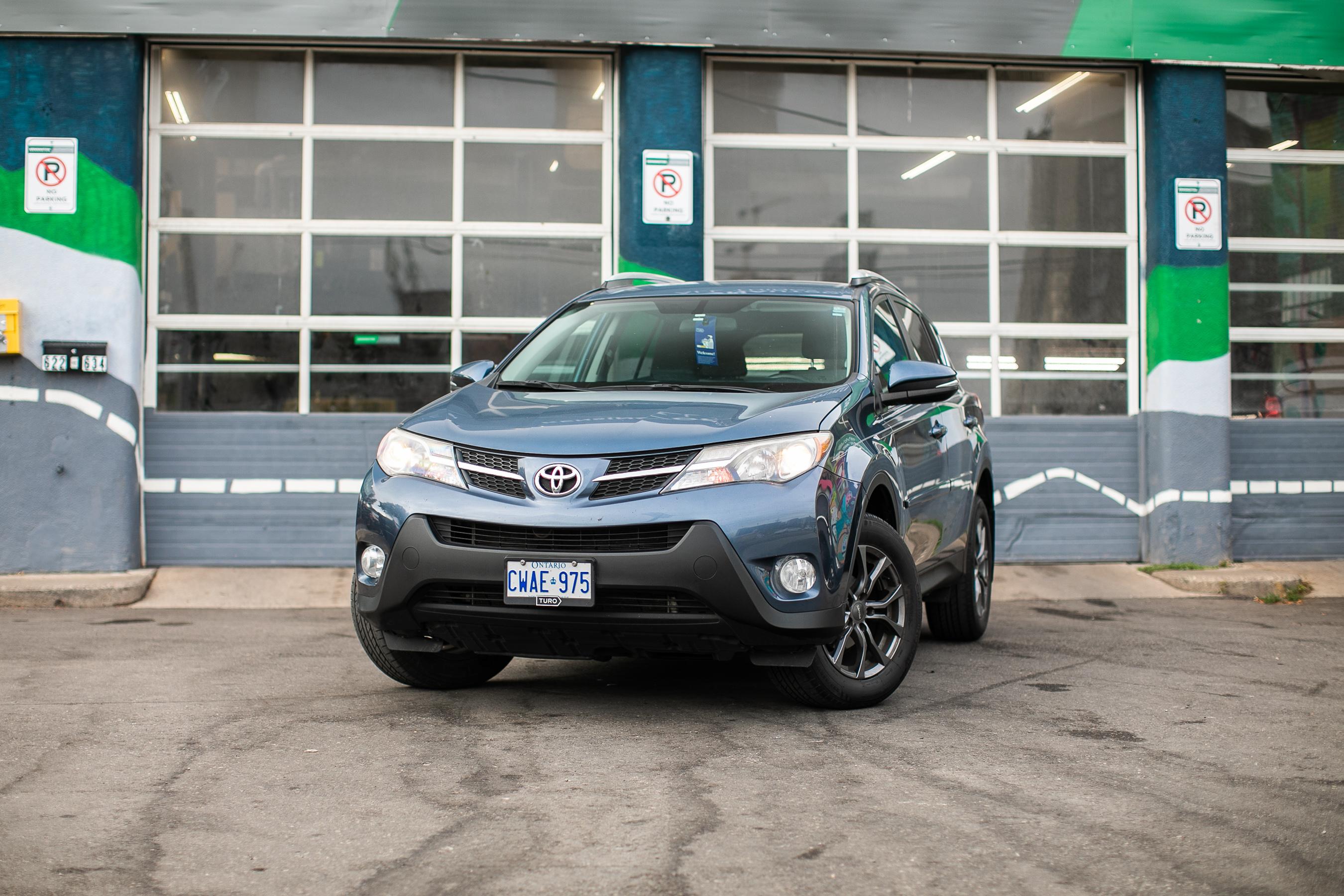 Toyota RAV4 2014 à York, ON
