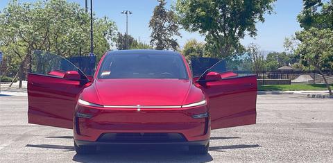 Tesla Model Y 2026