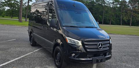Mercedes-Benz Sprinter 2024