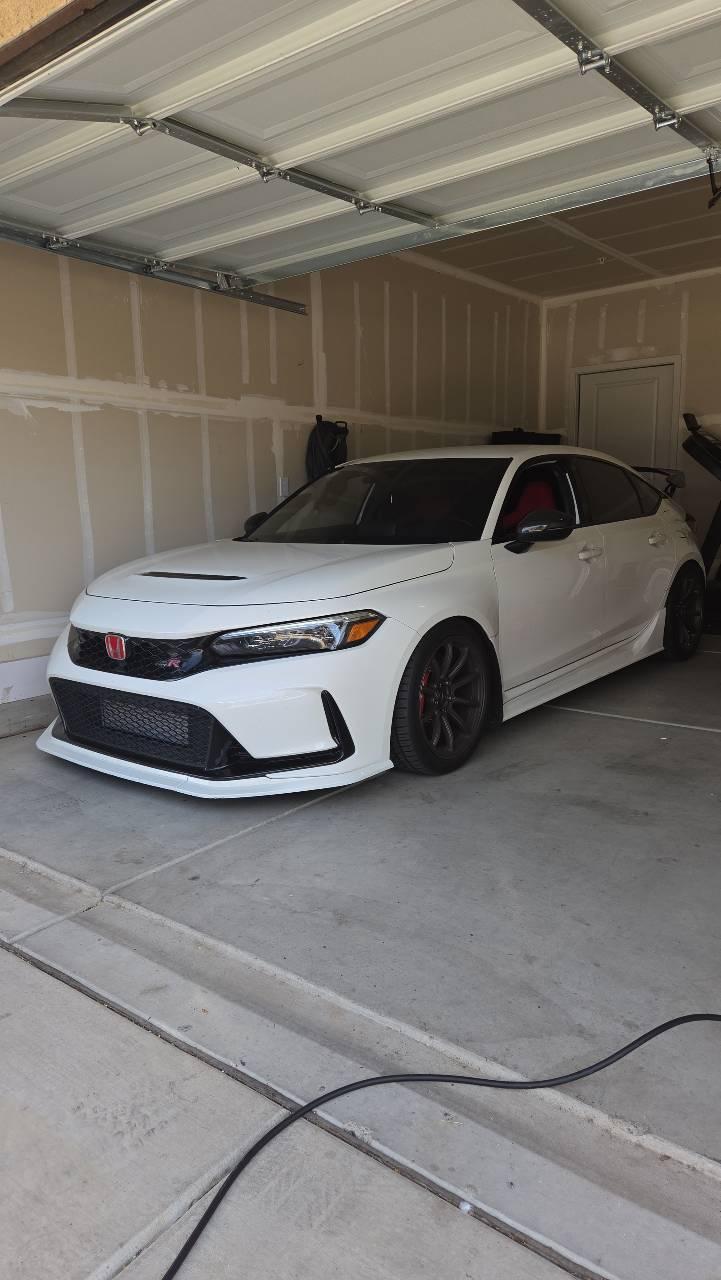 Honda Civic Type R 2023 in Tulare, CA
