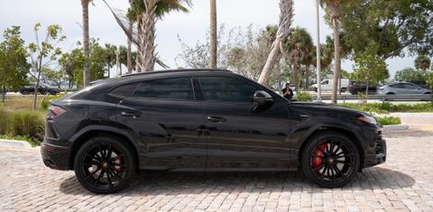 Lamborghini Urus 2022