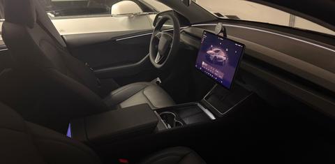 Tesla Model Y 2026