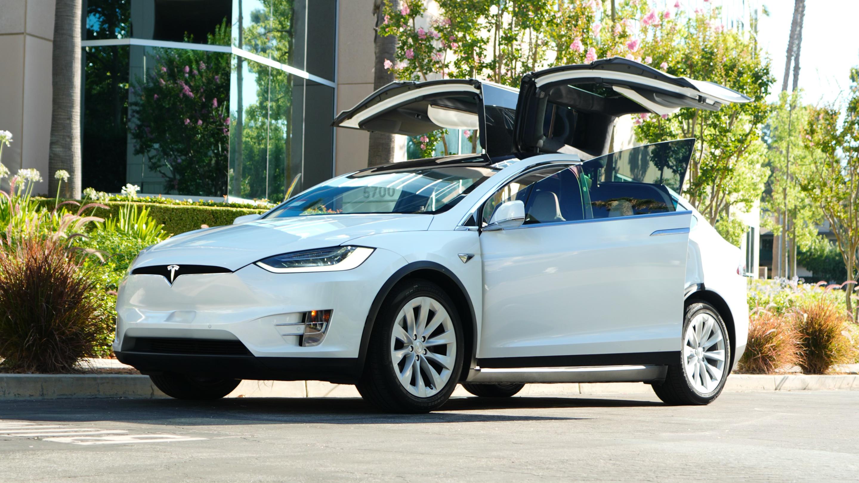 Tesla Model X 2018 in Los Angeles, CA