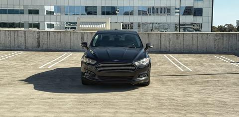 Ford Fusion Hybrid 2015