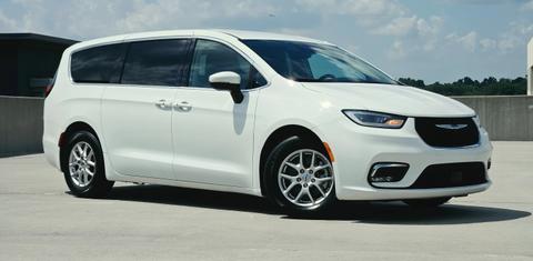 Chrysler Pacifica 2023