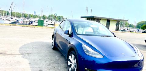 Tesla Model Y 2023