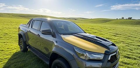Toyota HILUX 2024