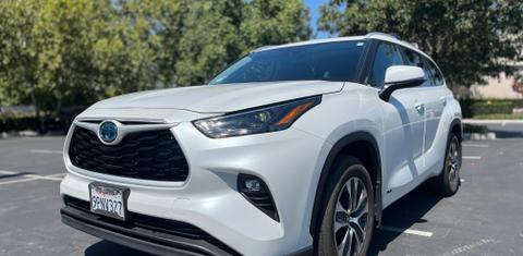 Toyota Highlander Hybrid 2024