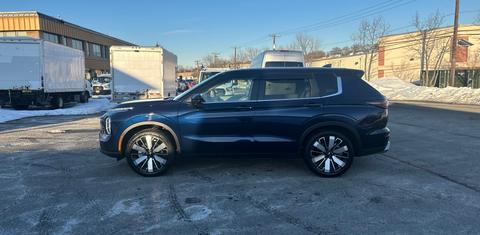 Mitsubishi Outlander 2025
