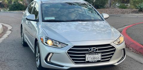 Hyundai Elantra 2017