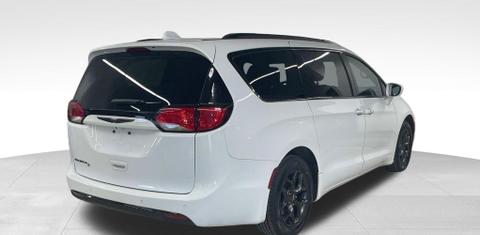 Chrysler Pacifica 2020