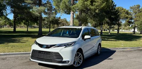 Toyota Sienna 2024