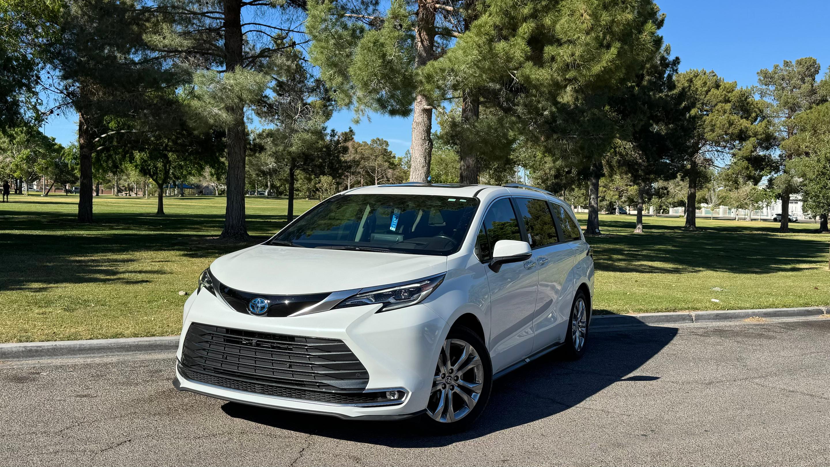 Toyota Sienna 2024 in 