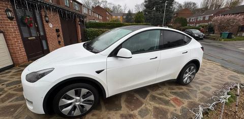 Tesla Model Y 2022