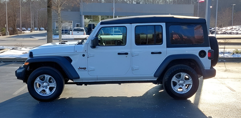 Jeep Wrangler 2023 rental in Honolulu, HI by LA Auto Spot  . | Turo