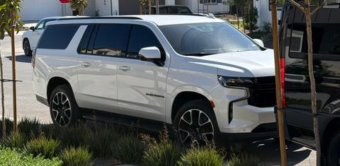 Chevrolet Suburban 2023