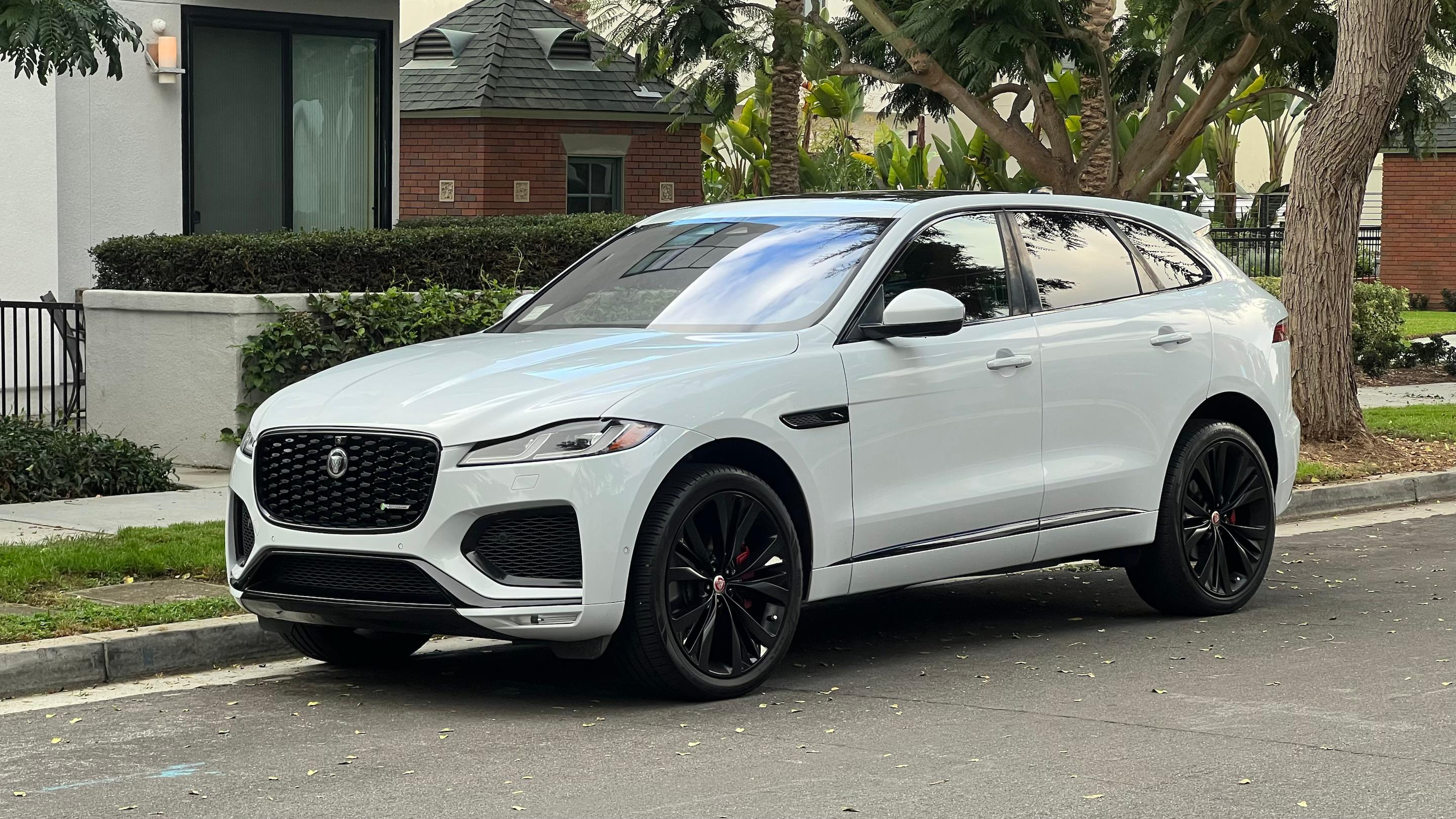 Jaguar F-PACE 2021 in Inglewood, CA